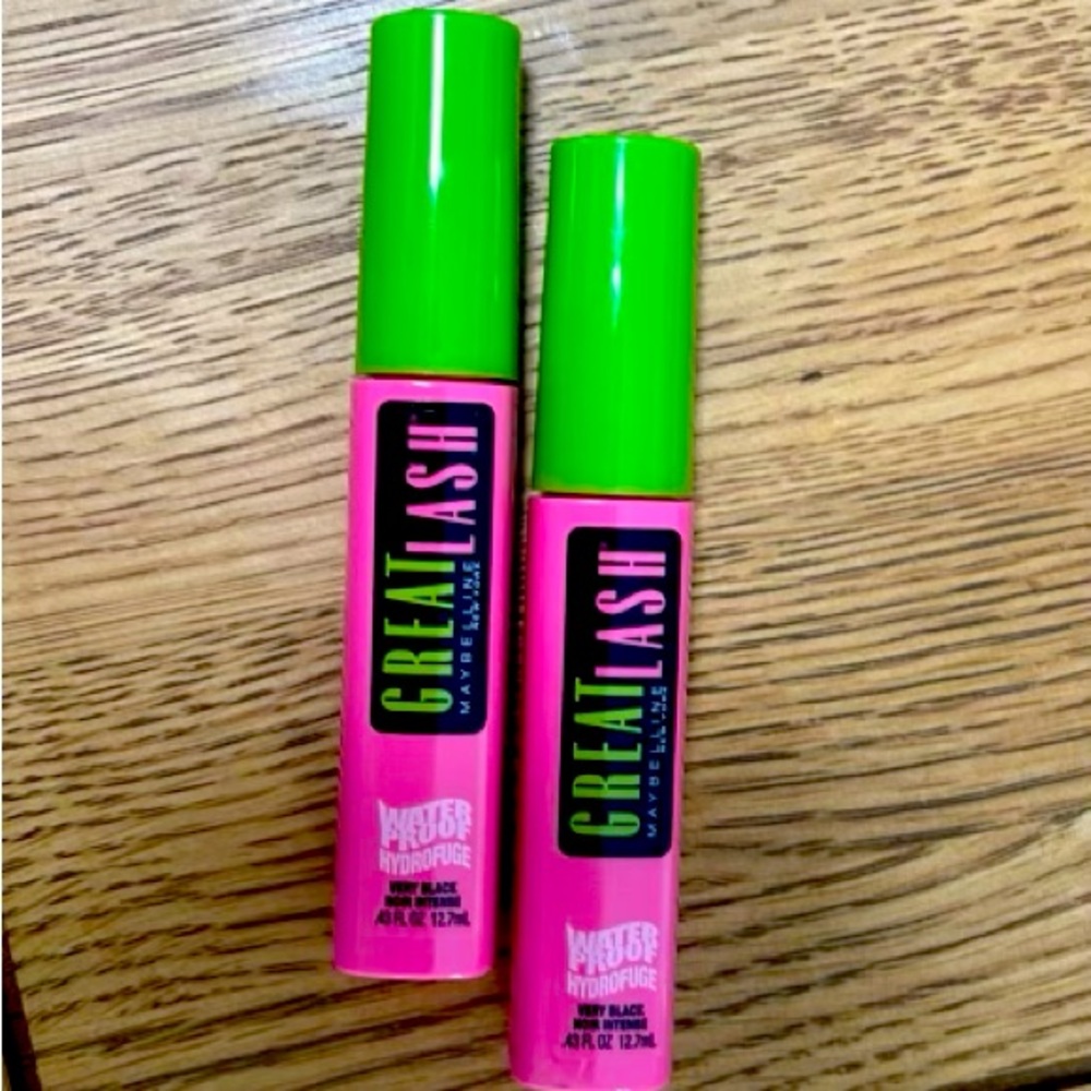 Maybelline Great Lash Waterproof Very Black Mascara.